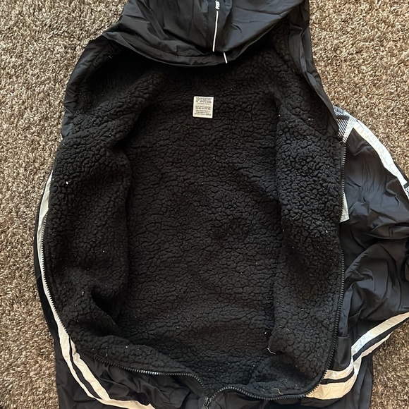 Pink jacket - Picture 3 of 3